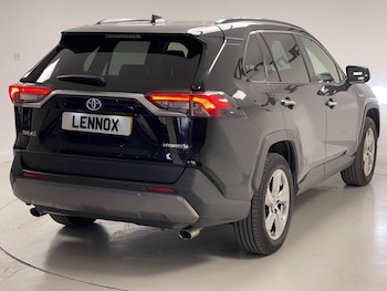 Used Toyota RAV4 2020 for sale - 76059216: Photo 4