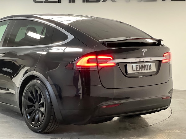 Used Tesla Model X 2017 for sale - 73660077: Photo 11
