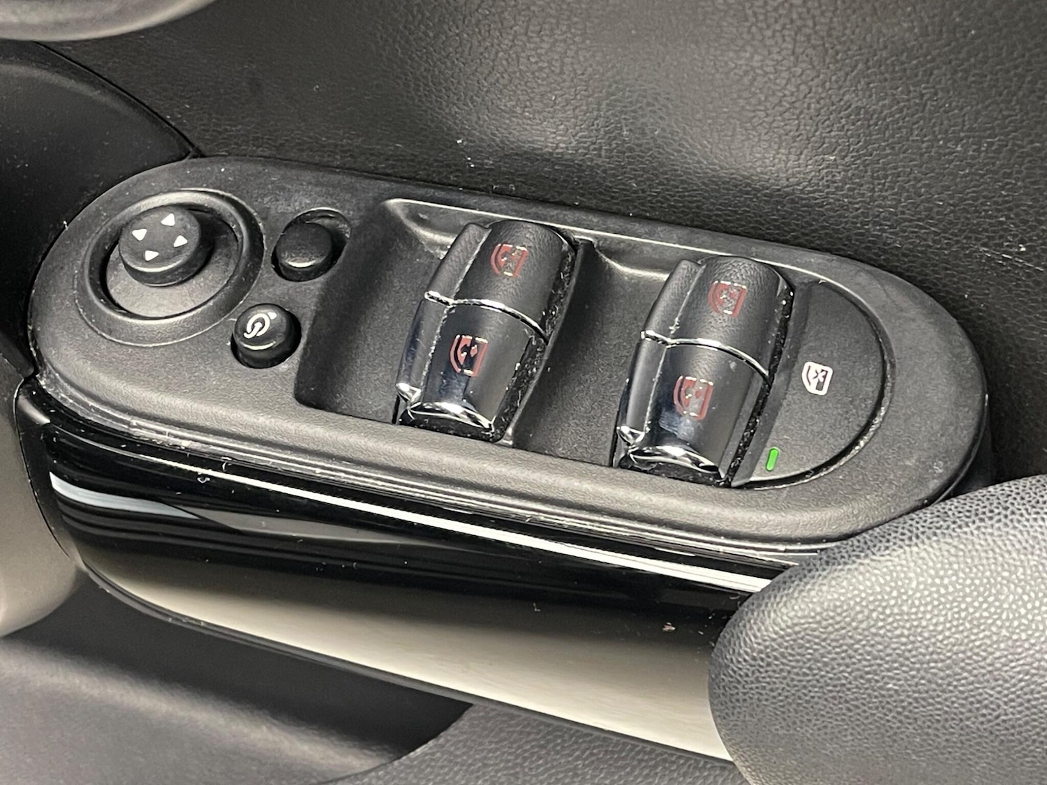 Used MINI Hatch 2023 for sale - 76425309: Photo 13