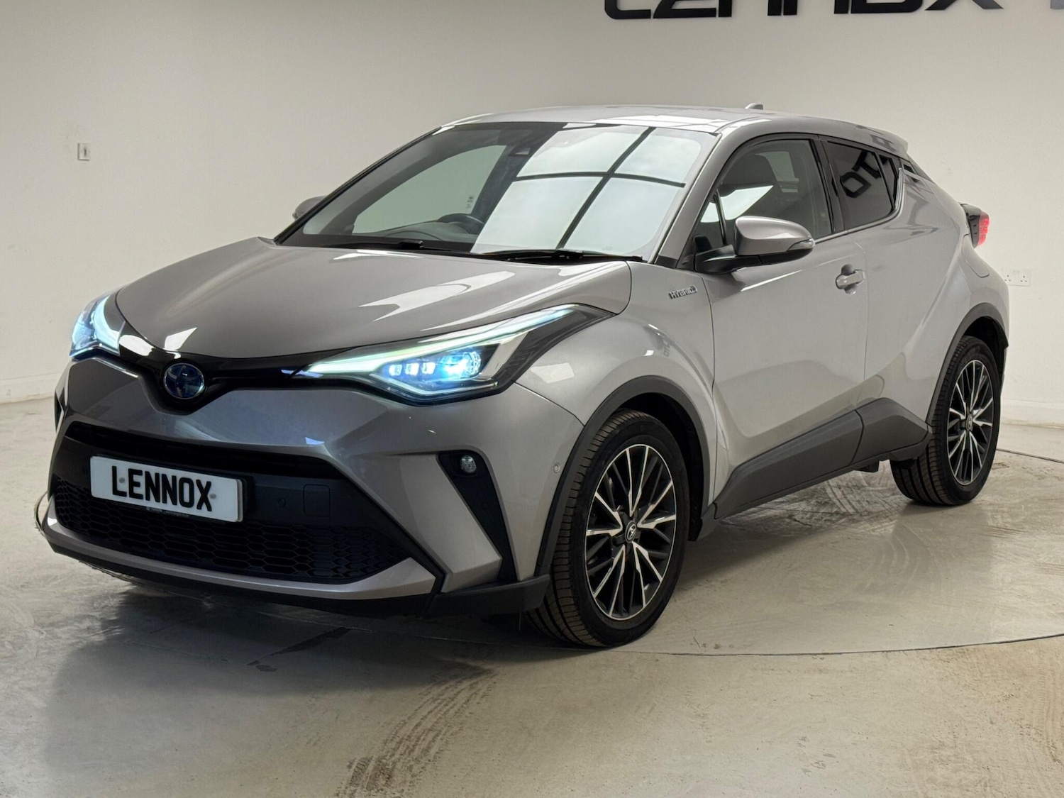 Used Toyota C-HR 2020 for sale - 78057855: Photo 3