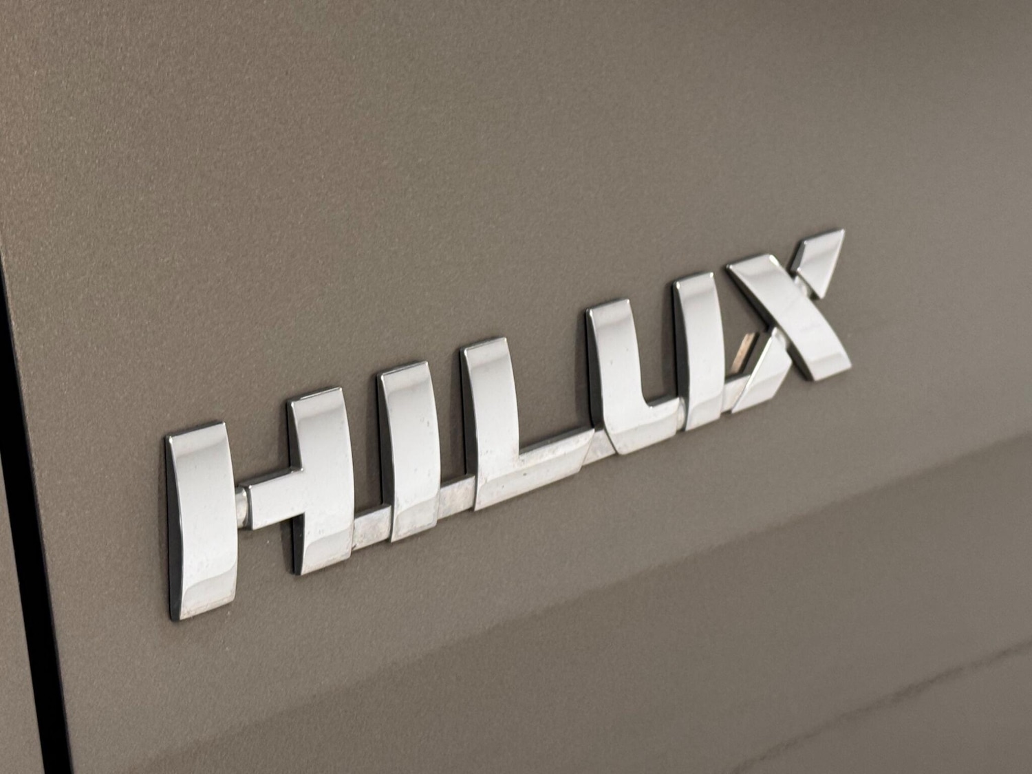 Used Toyota Hilux 2023 for sale - 77611524: Photo 29