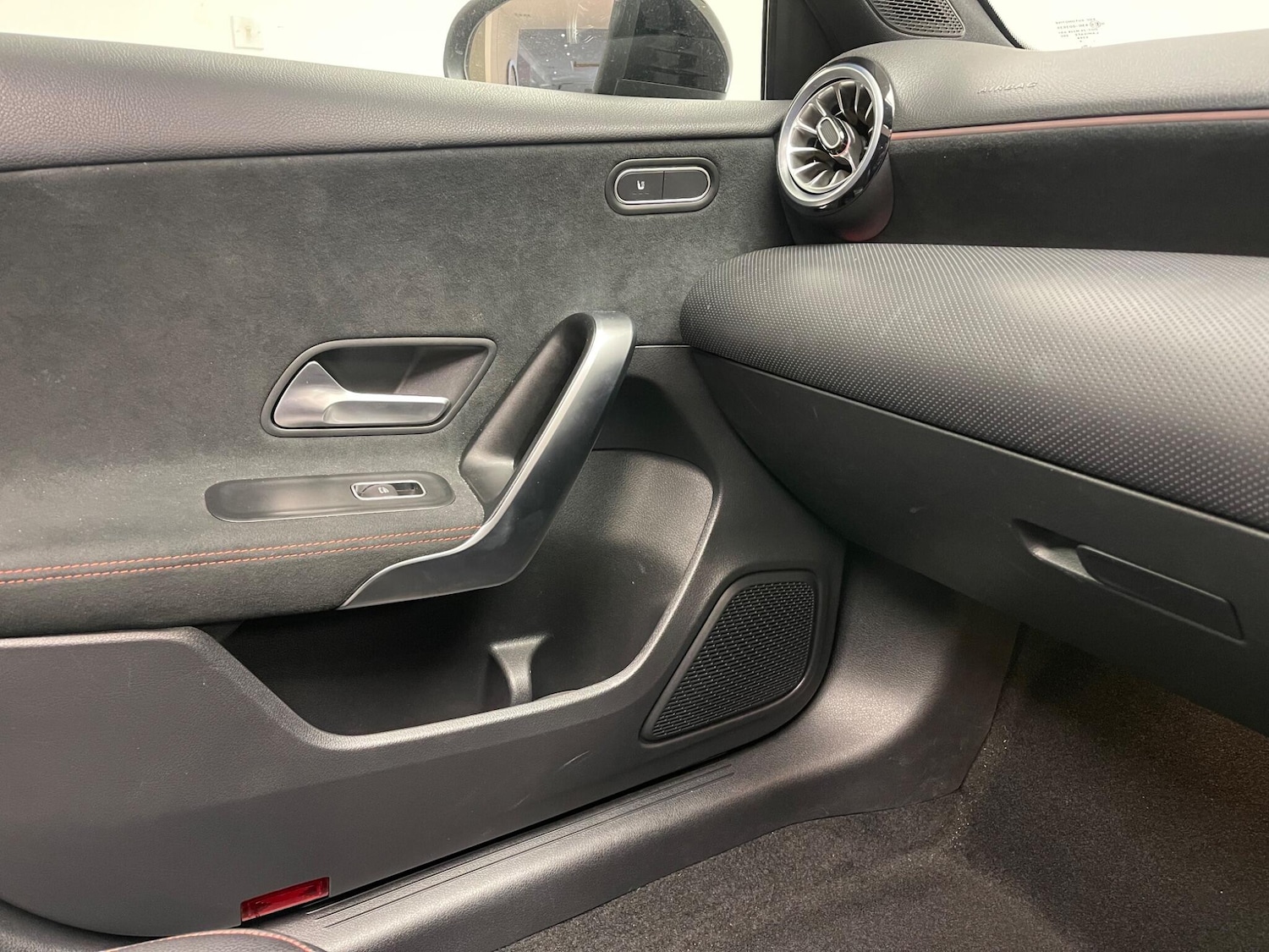 Used Mercedes-Benz A-Class 2022 for sale - 76388514: Photo 8