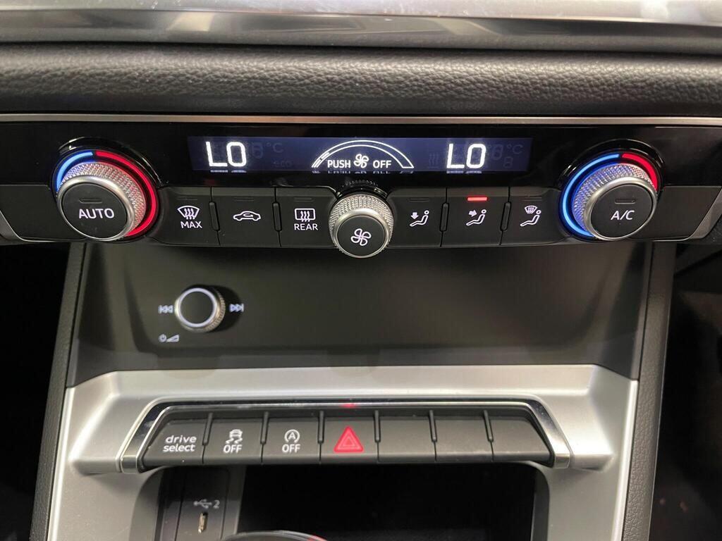 Used Audi Q3 2019 for sale - 76849893: Photo 13