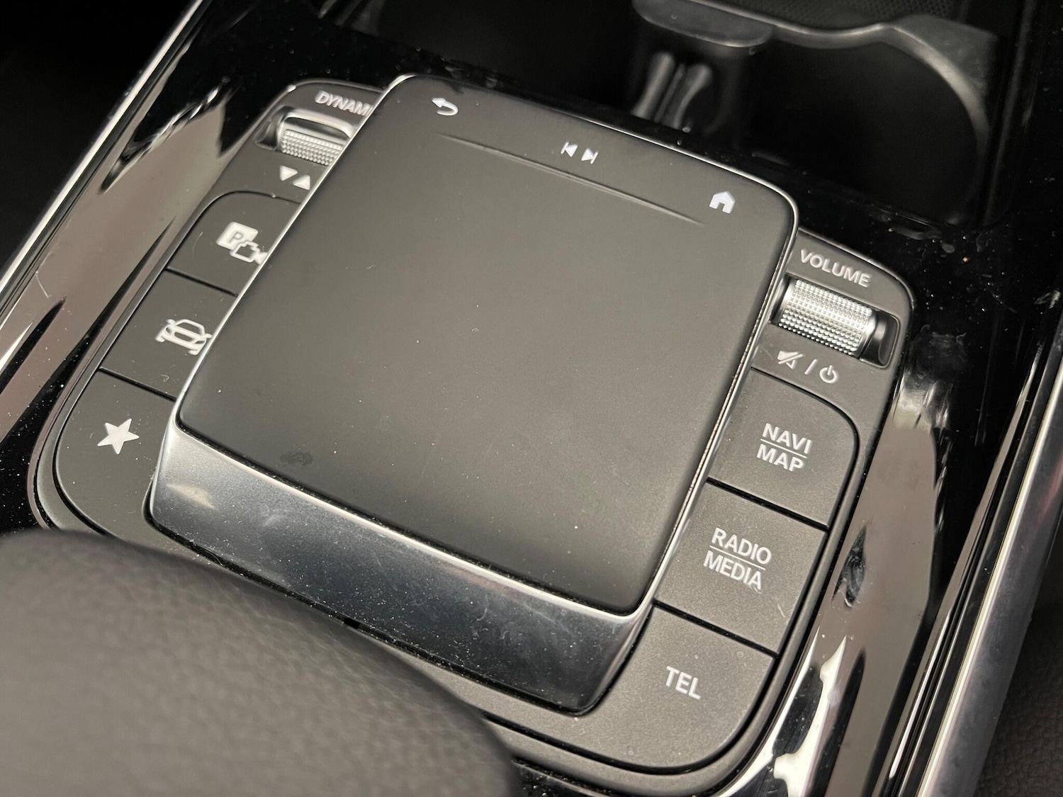 Used Mercedes-Benz GLA 2023 for sale - 76498882: Photo 18