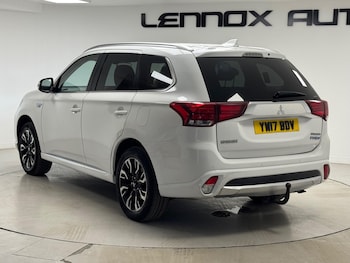 Used Mitsubishi Outlander 2017 for sale - 79425999: Photo