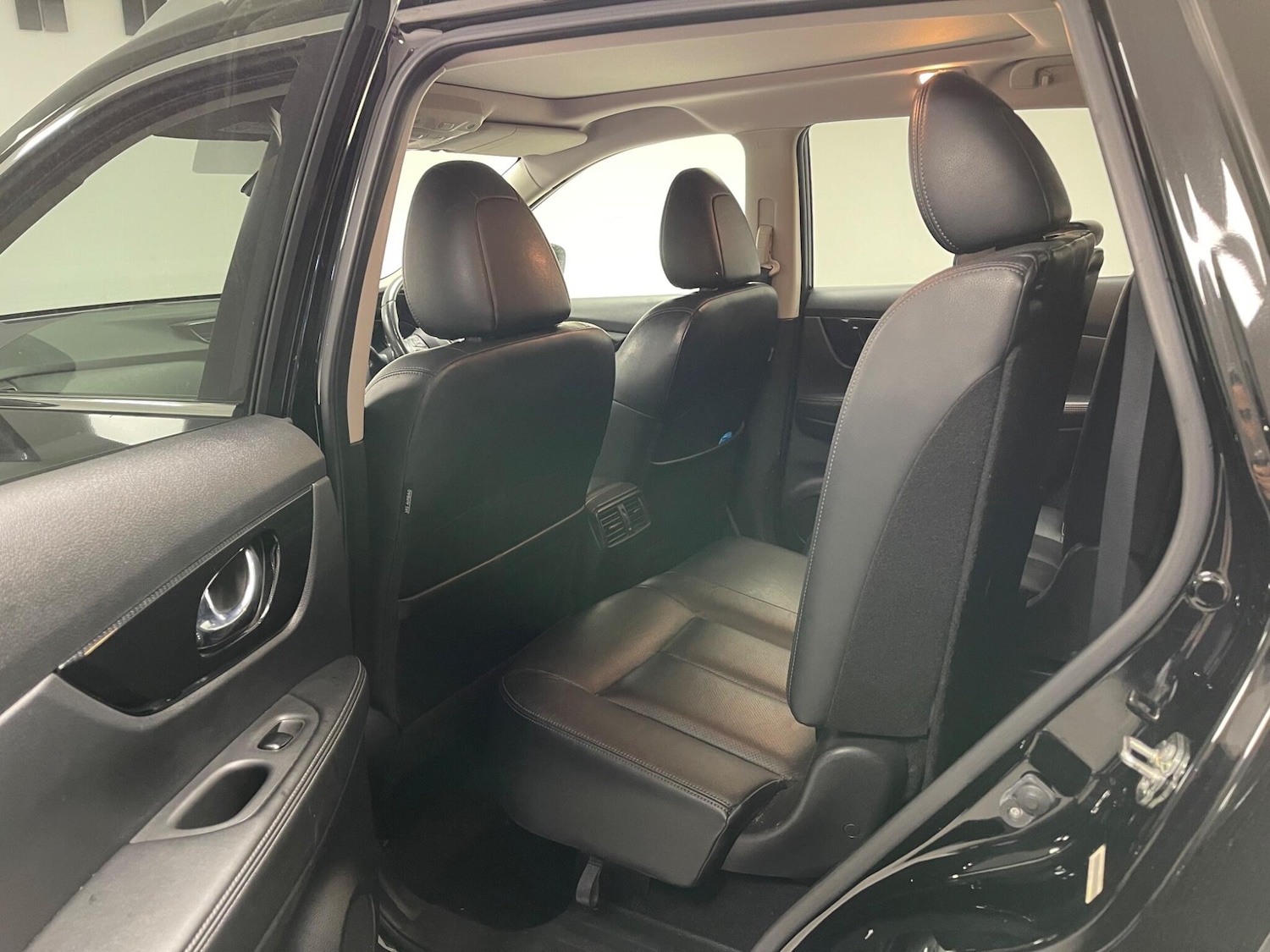 Used Nissan X-Trail 2021 for sale - 76327199: Photo 14