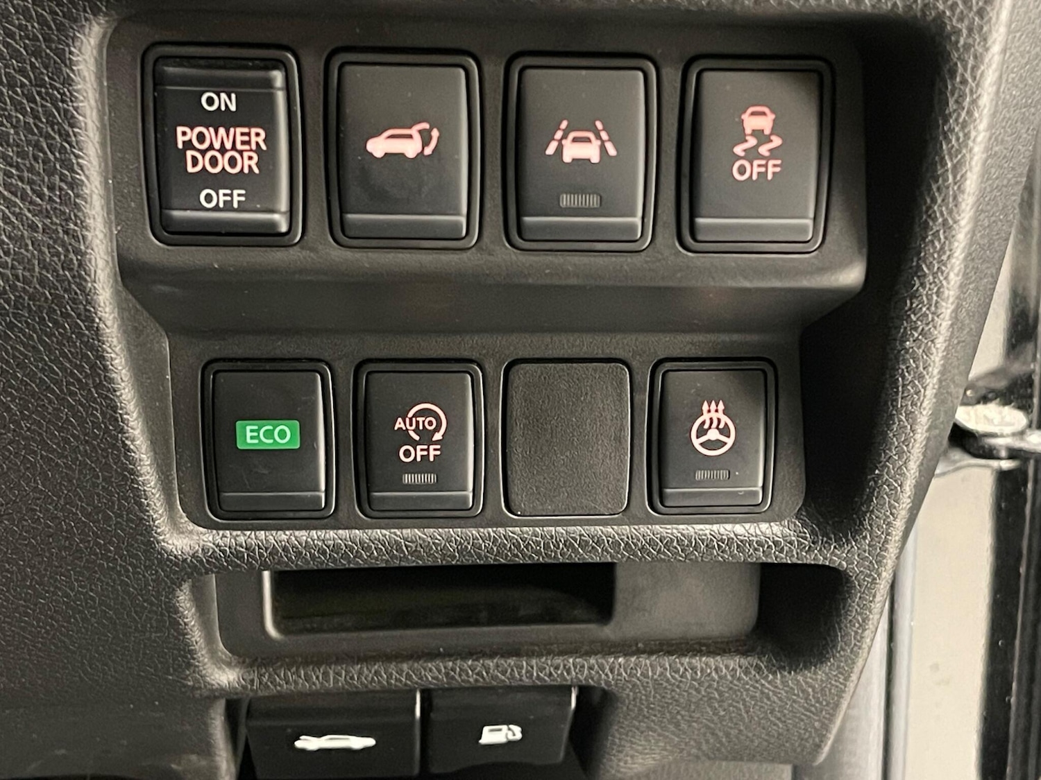 Used Nissan X-Trail 2021 for sale - 76327199: Photo 24
