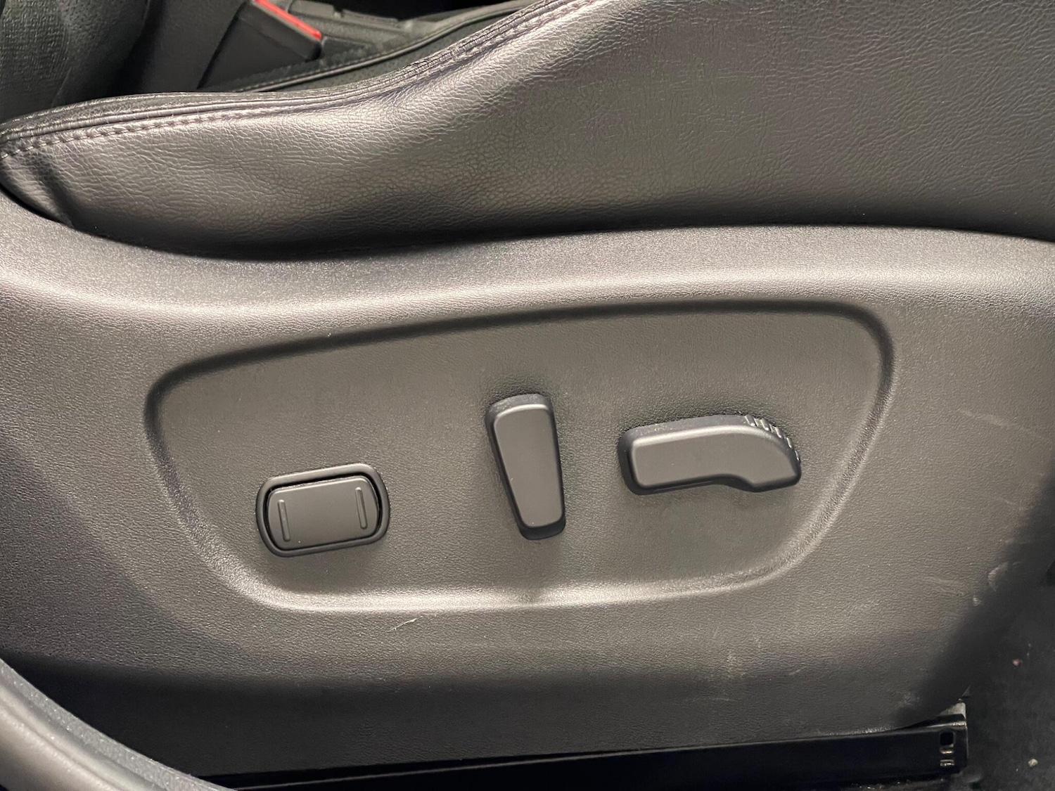 Used Nissan X-Trail 2021 for sale - 76327199: Photo 25