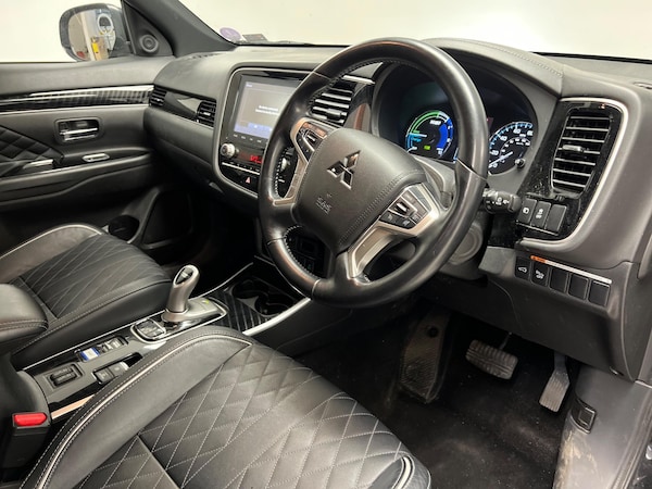 Used Mitsubishi Outlander 2021 for sale - 75333814: Photo 8