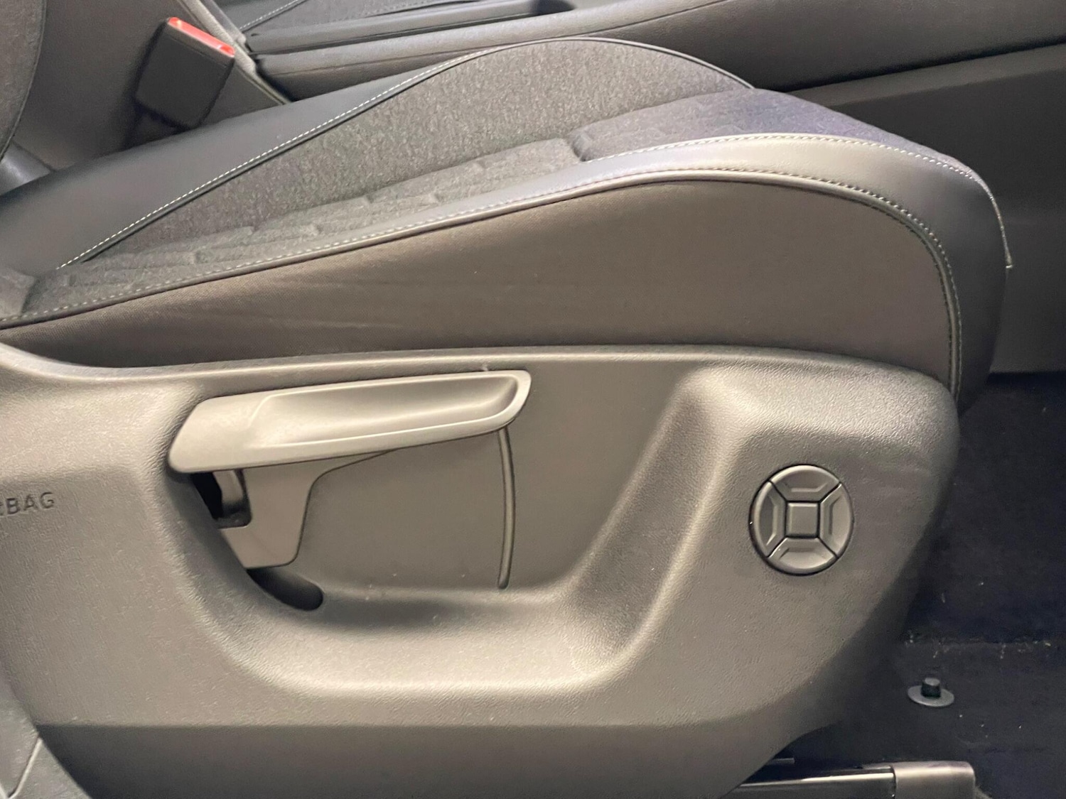 Used Volkswagen Tiguan 2024 for sale - 76398344: Photo 27