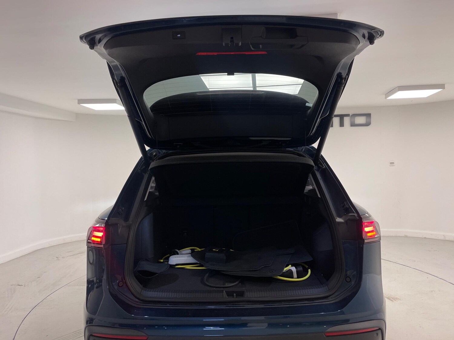 Used Volkswagen Tiguan 2024 for sale - 76398344: Photo 37