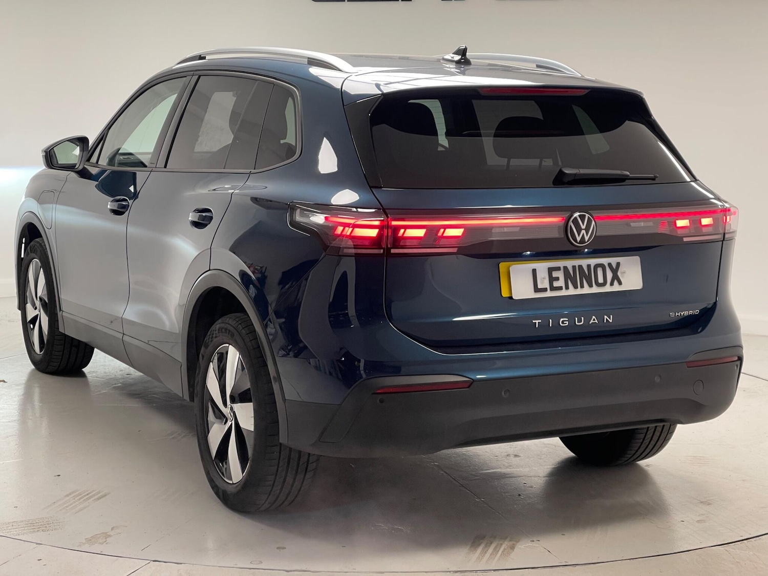 Used Volkswagen Tiguan 2024 for sale - 76398344: Photo 4