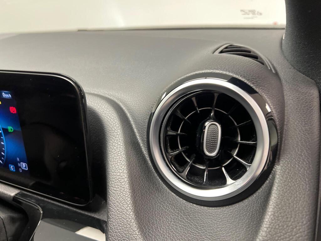 Used Mercedes-Benz GLA 2023 for sale - 76942670: Photo 31