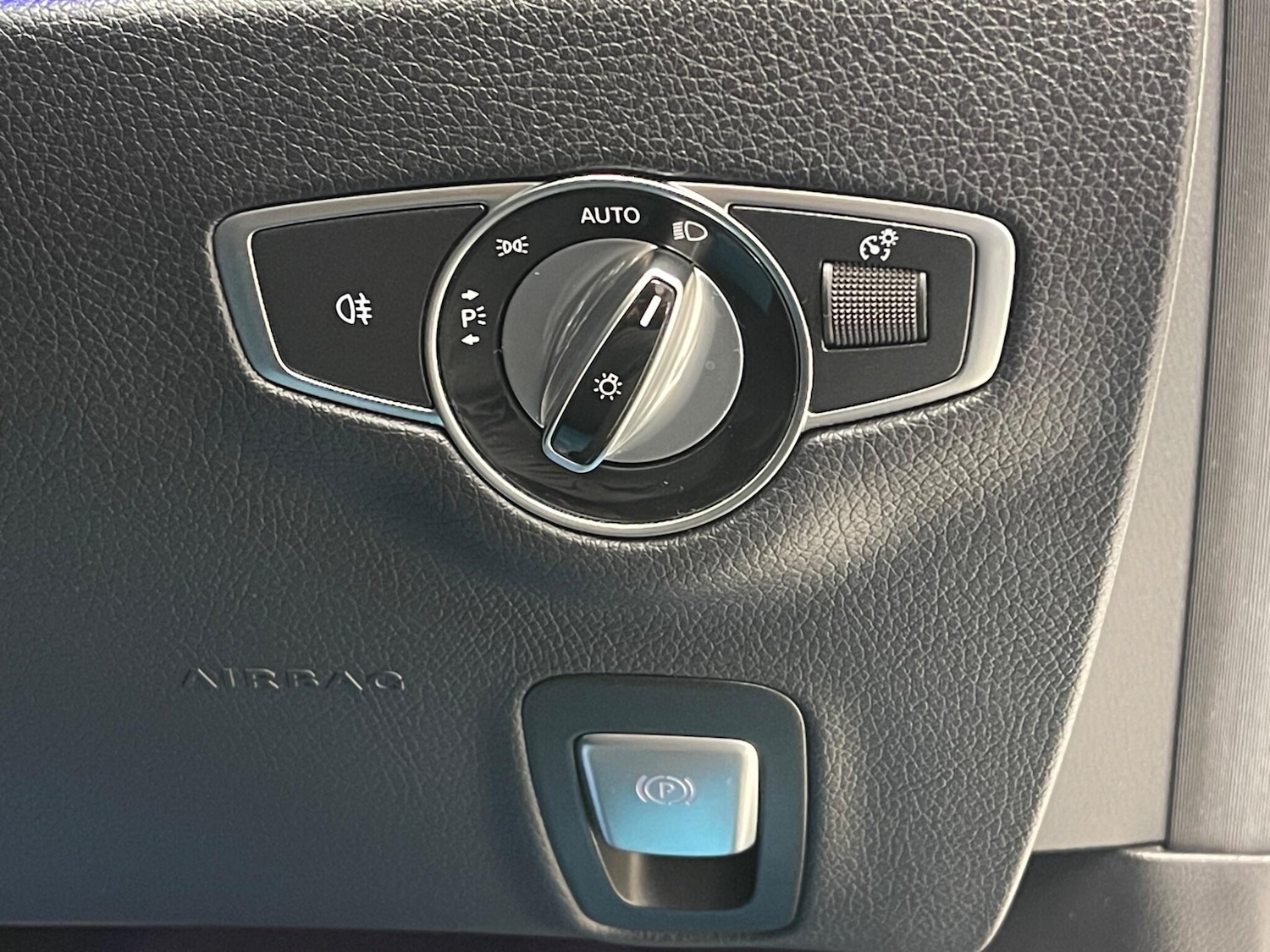 Used Mercedes-Benz E Class 2019 for sale - 76199724: Photo 15