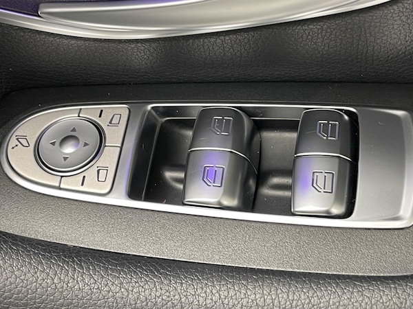Used Mercedes-Benz E-Class 2019 for sale - 76199724: Photo 16