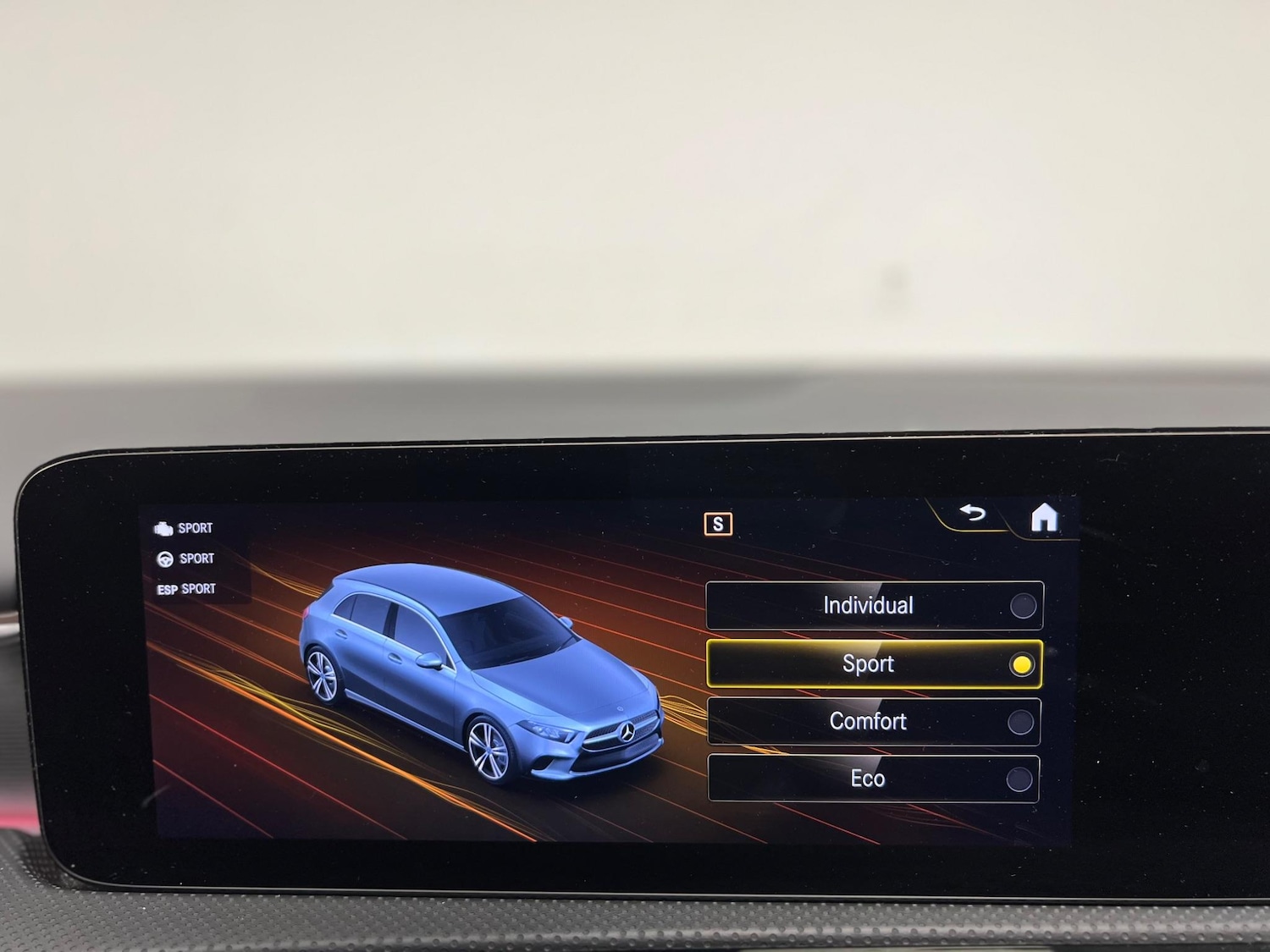 Used Mercedes-Benz A-Class 2022 for sale - 76174926: Photo 24