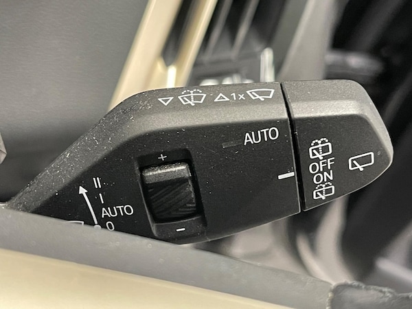 Used BMW iX 2022 for sale - 76108913: Photo 15