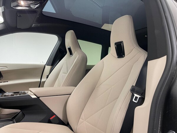 Used BMW iX 2022 for sale - 76108913: Photo 45