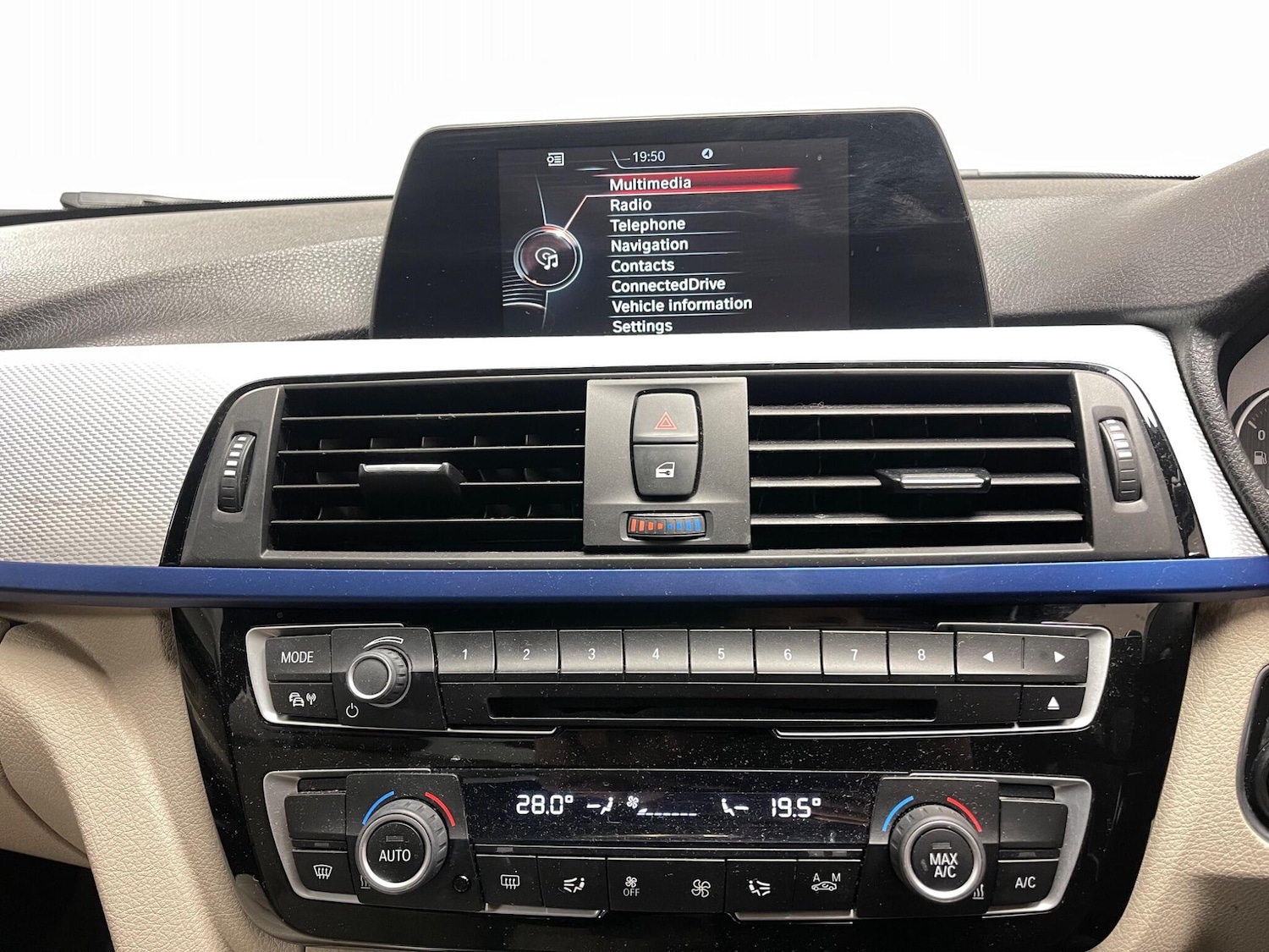 Used BMW 3 Series 2017 for sale - 77305685: Photo 33