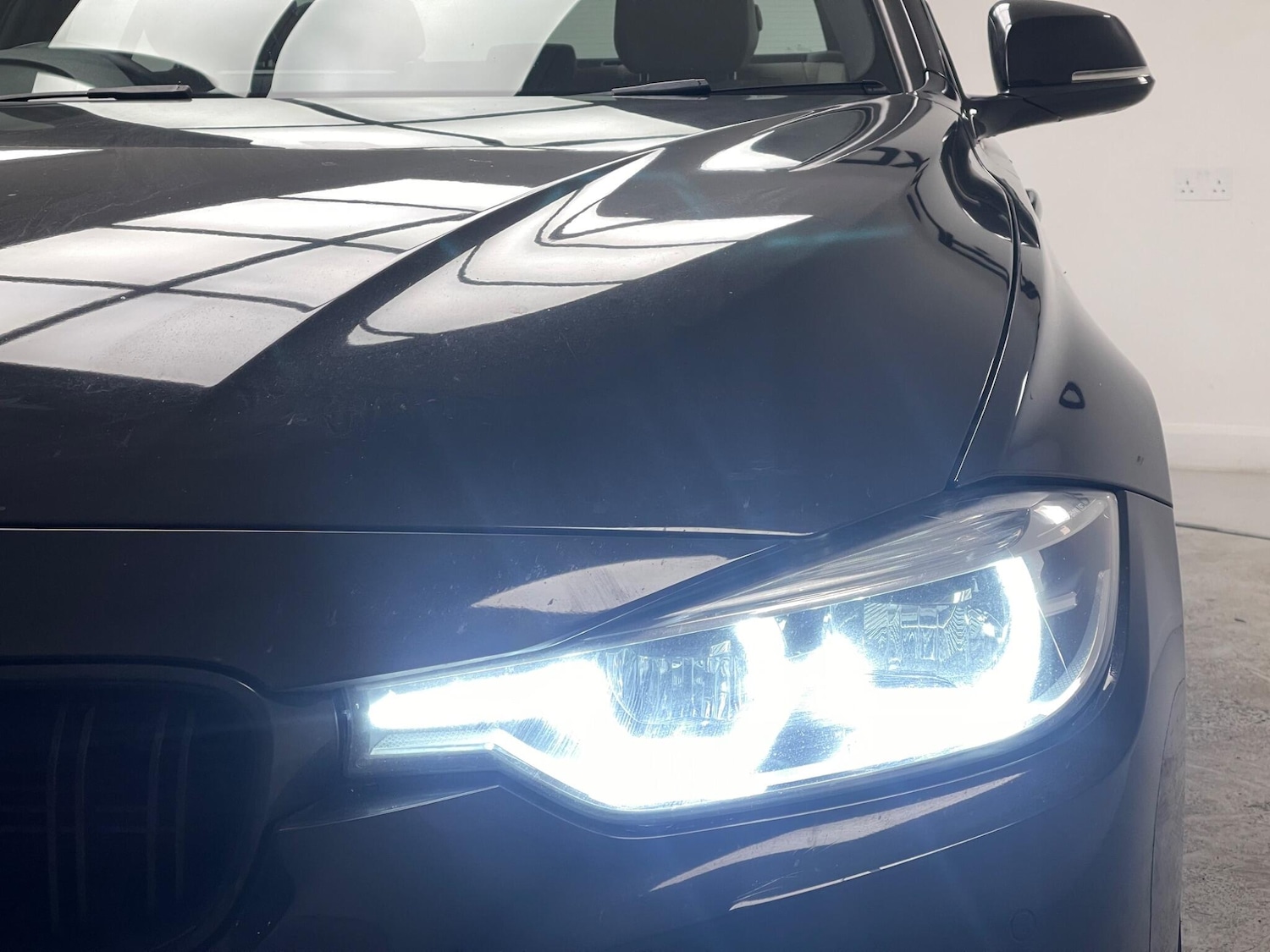 Used BMW 3 Series 2017 for sale - 77305685: Photo 41