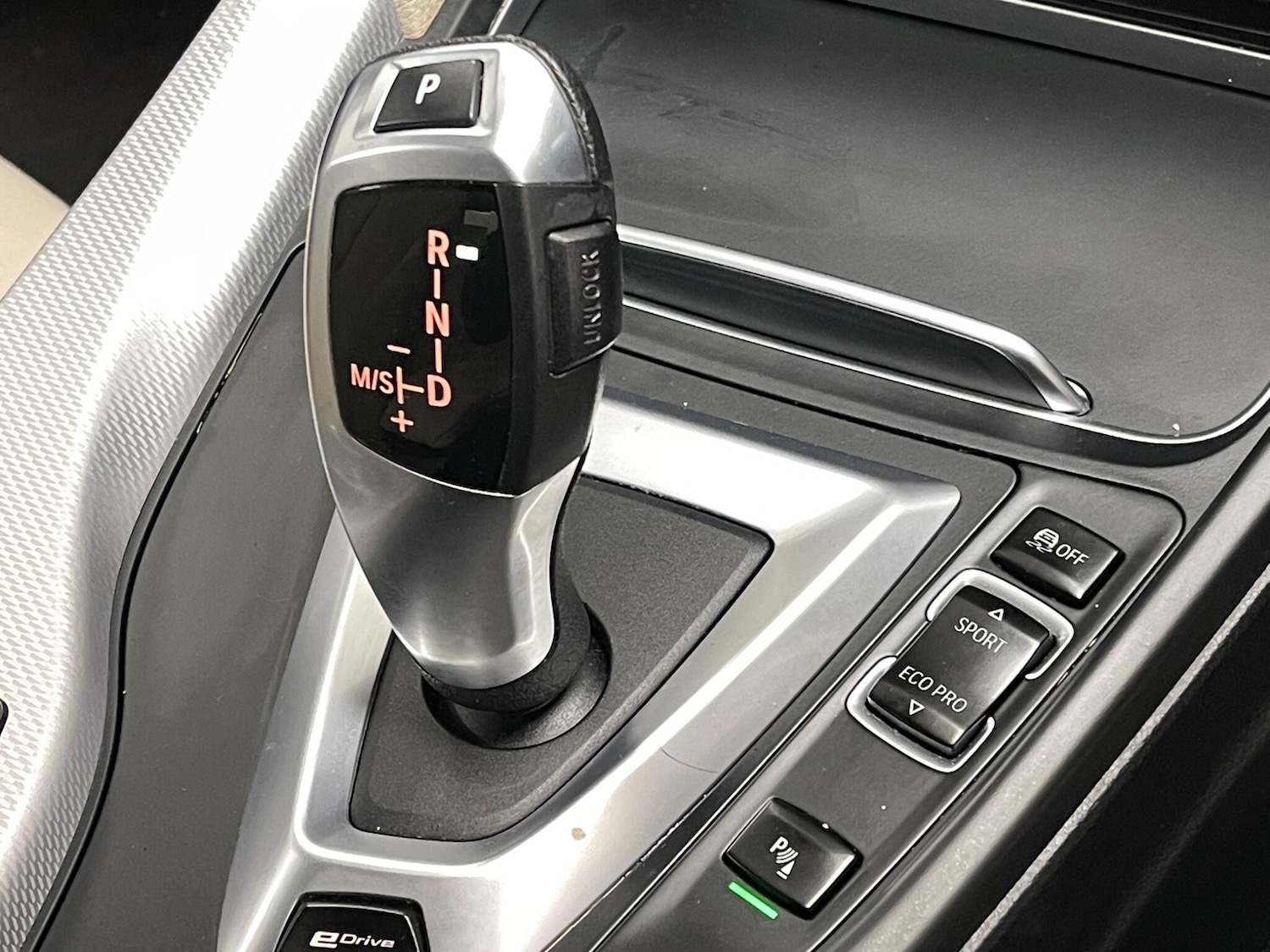 Used BMW 3 Series 2017 for sale - 77305685: Photo 9