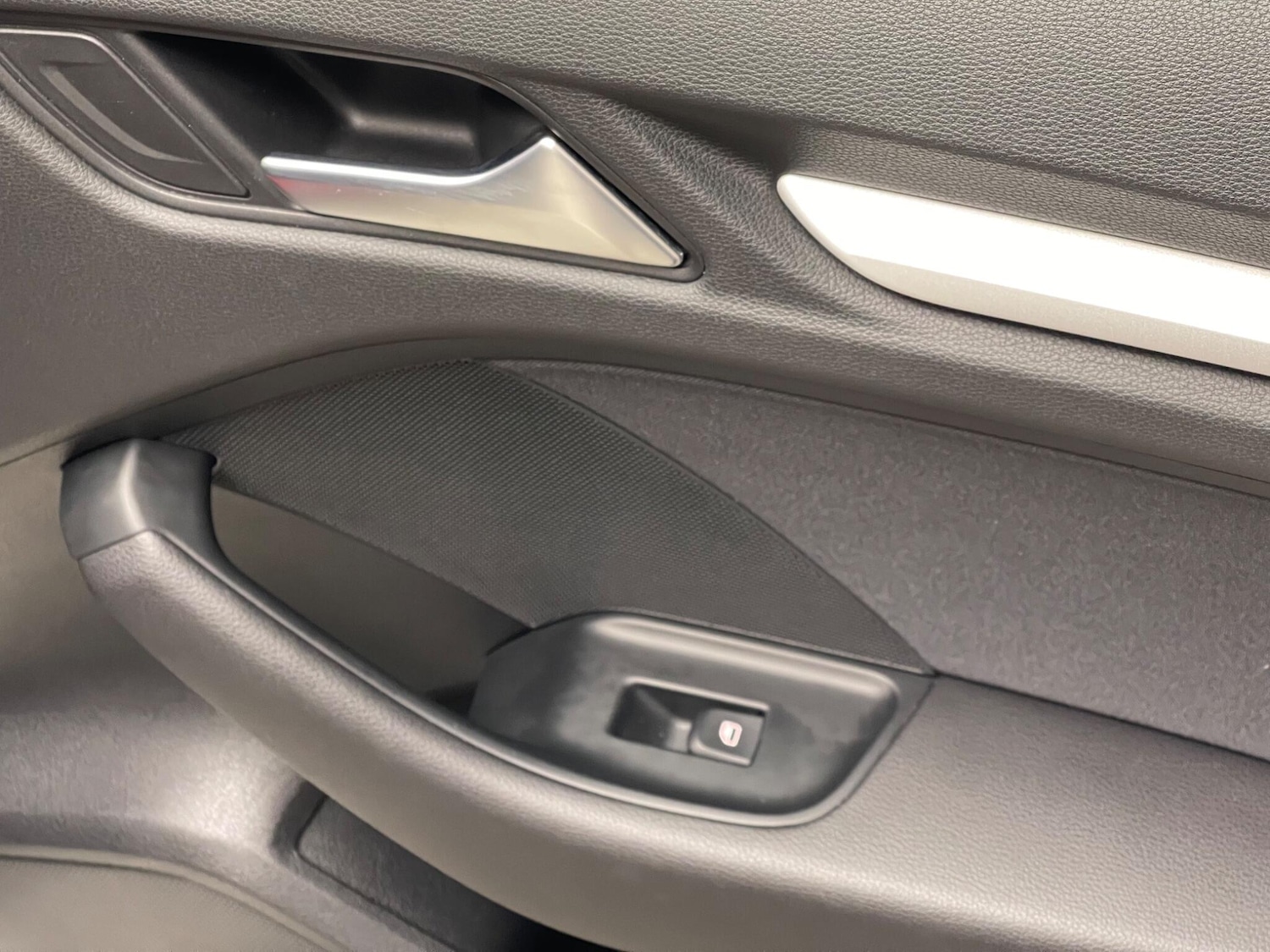 Used Audi A3 2015 for sale - 77612126: Photo 15