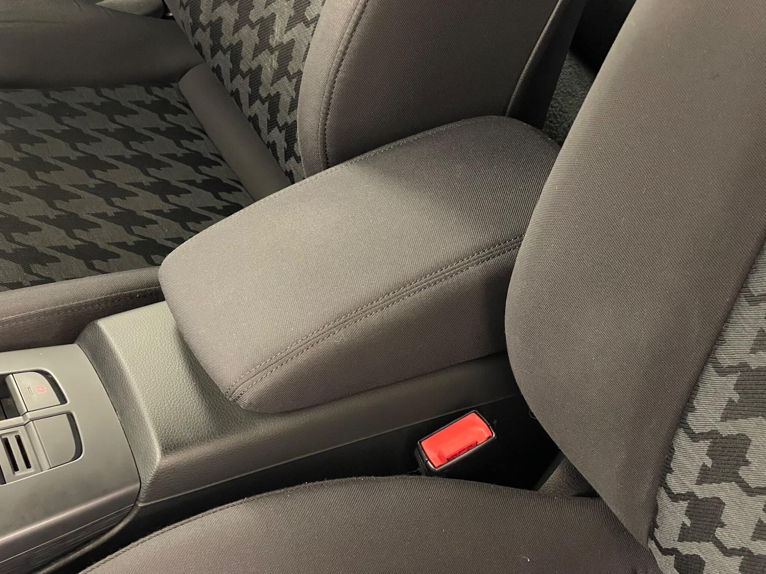 Used Audi A3 2015 for sale - 77612126: Photo 33