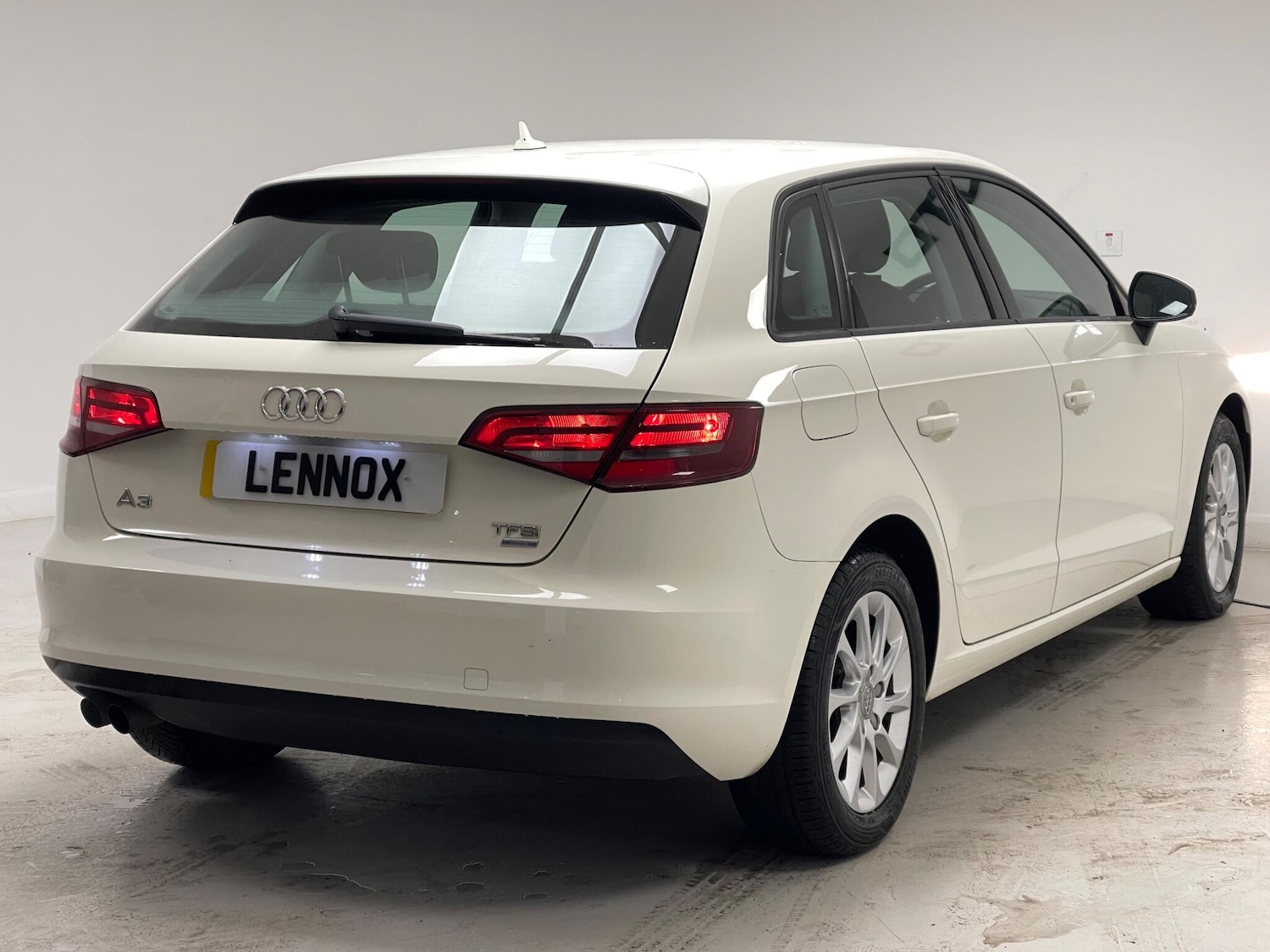 Used Audi A3 2015 for sale - 77612126: Photo 4