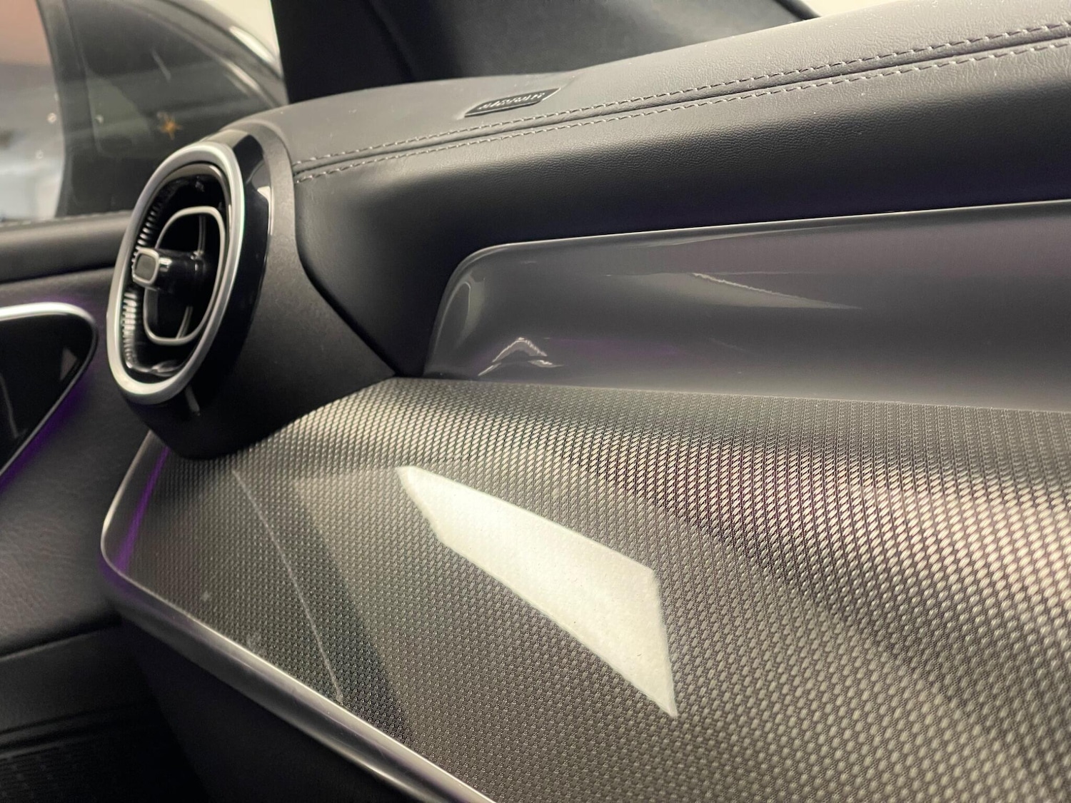 Used Mercedes-Benz GLC 2023 for sale - 76485402: Photo 35