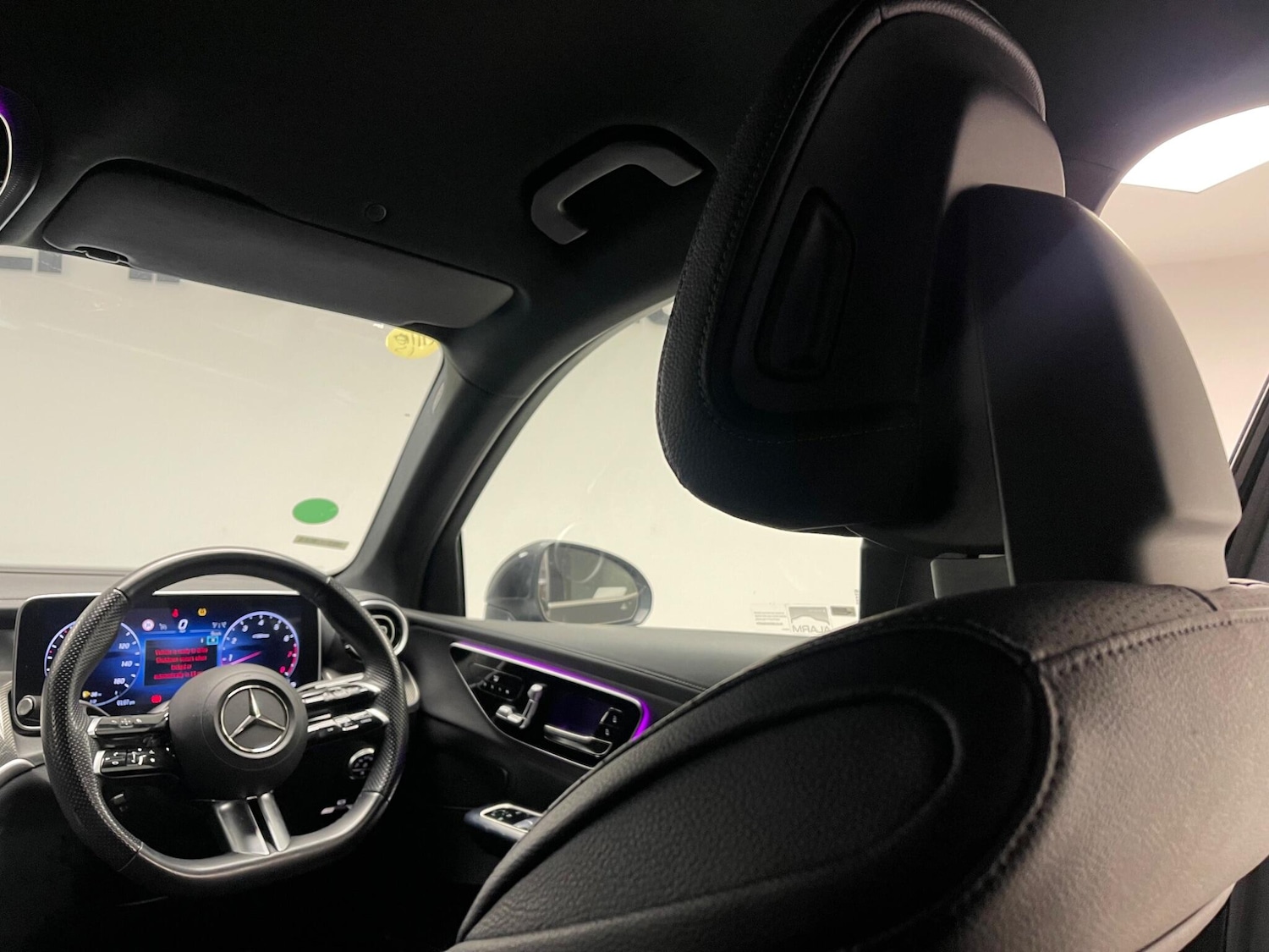 Used Mercedes-Benz GLC 2023 for sale - 76485402: Photo 6