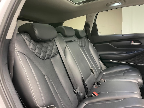 Used Hyundai Santa Fe 2022 for sale - 76294645: Photo 12