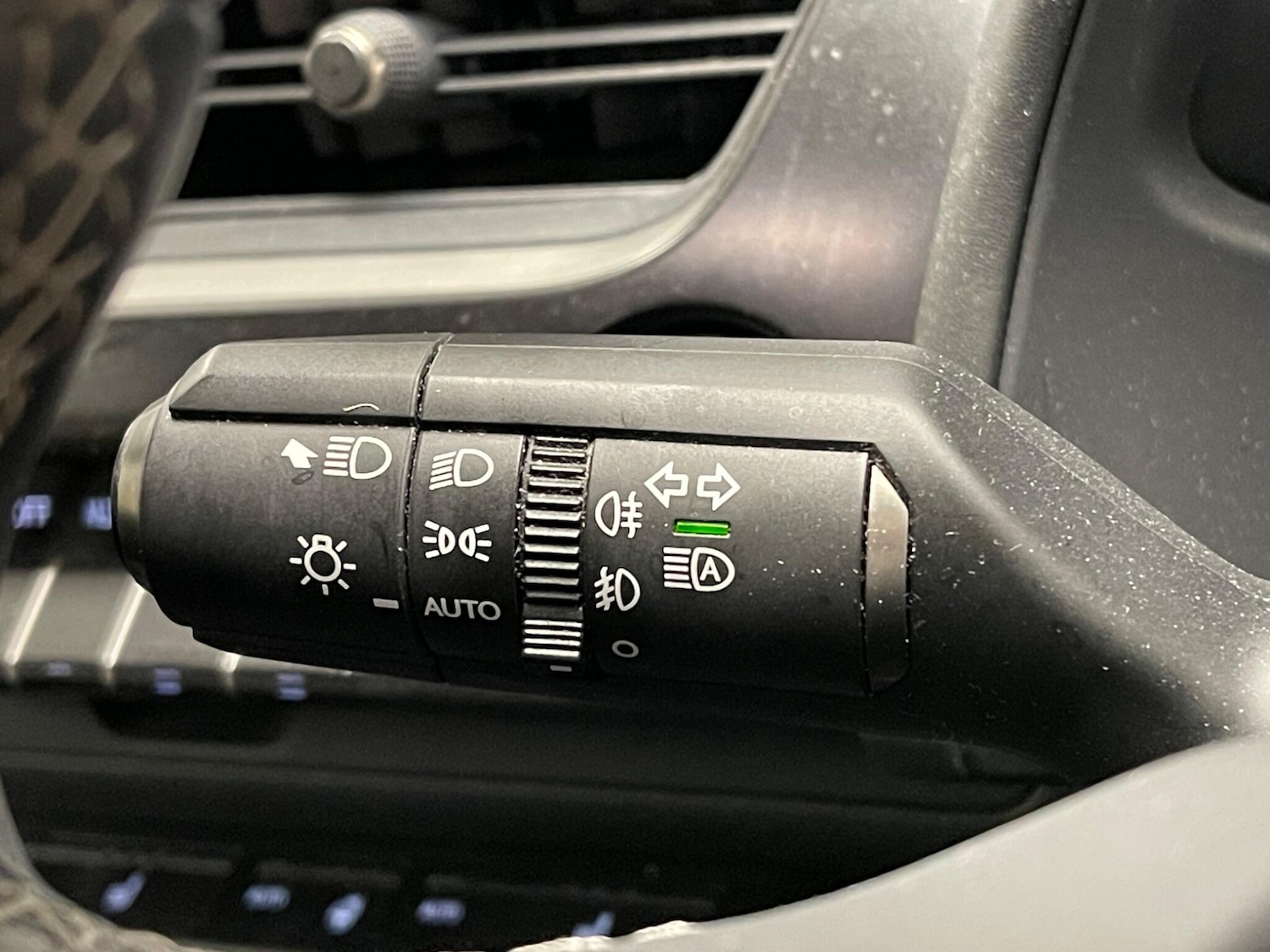 Used Lexus UX 2021 for sale - 76371186: Photo 16