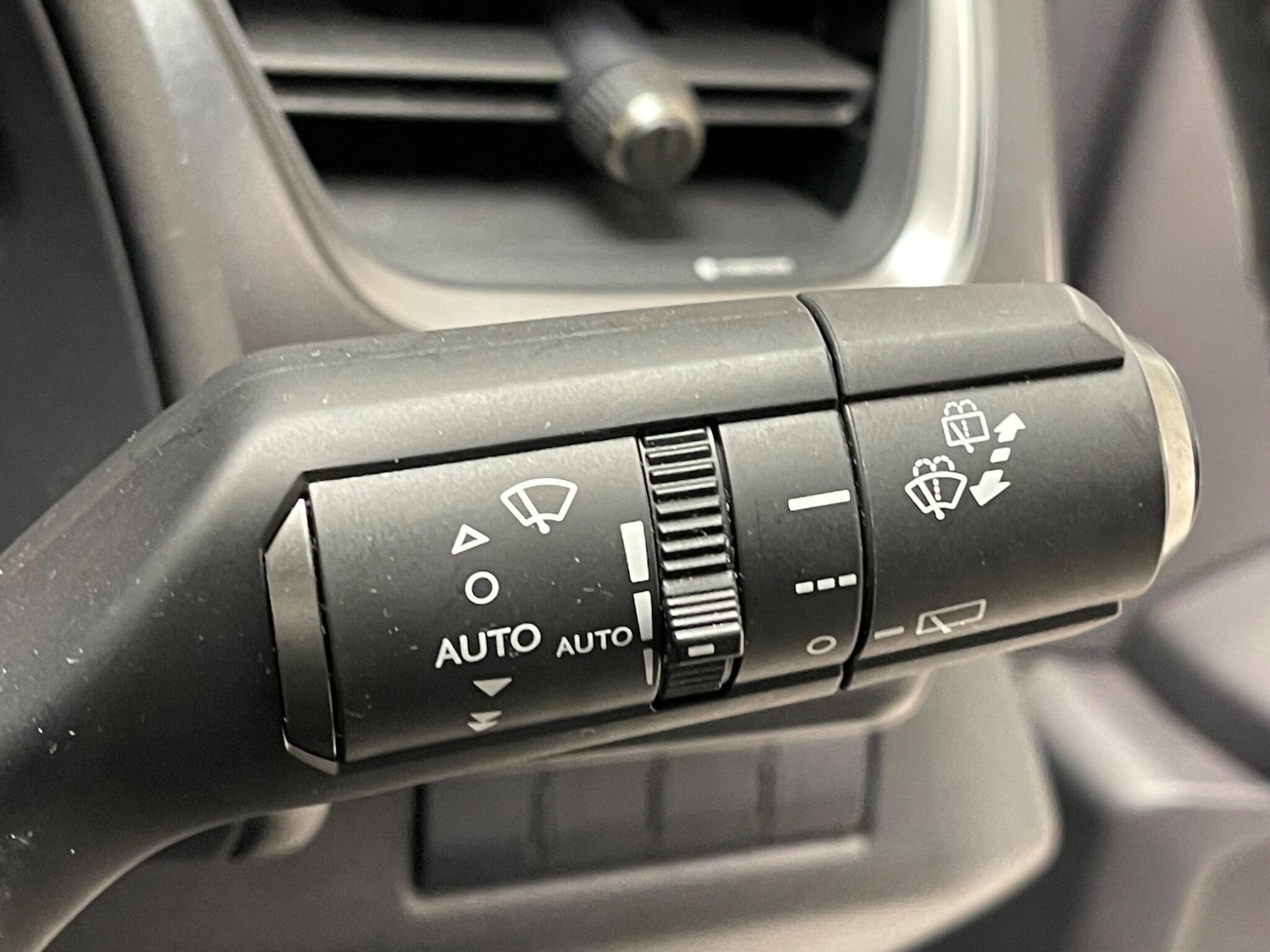 Used Lexus UX 2021 for sale - 76371186: Photo 17