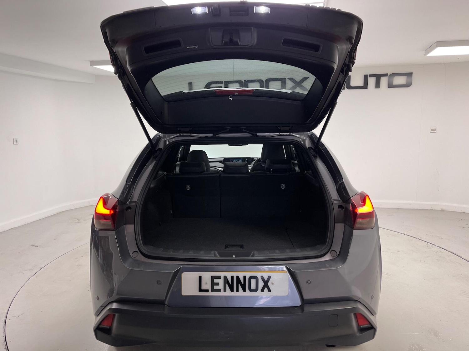 Used Lexus UX 2021 for sale - 76371186: Photo 27