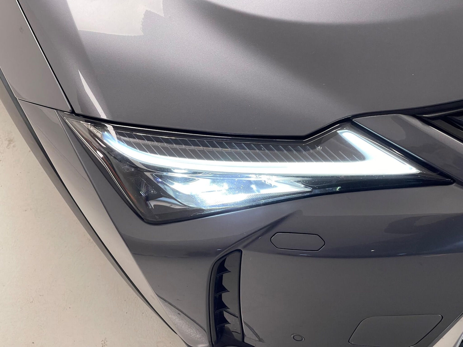 Used Lexus UX 2021 for sale - 76371186: Photo 31