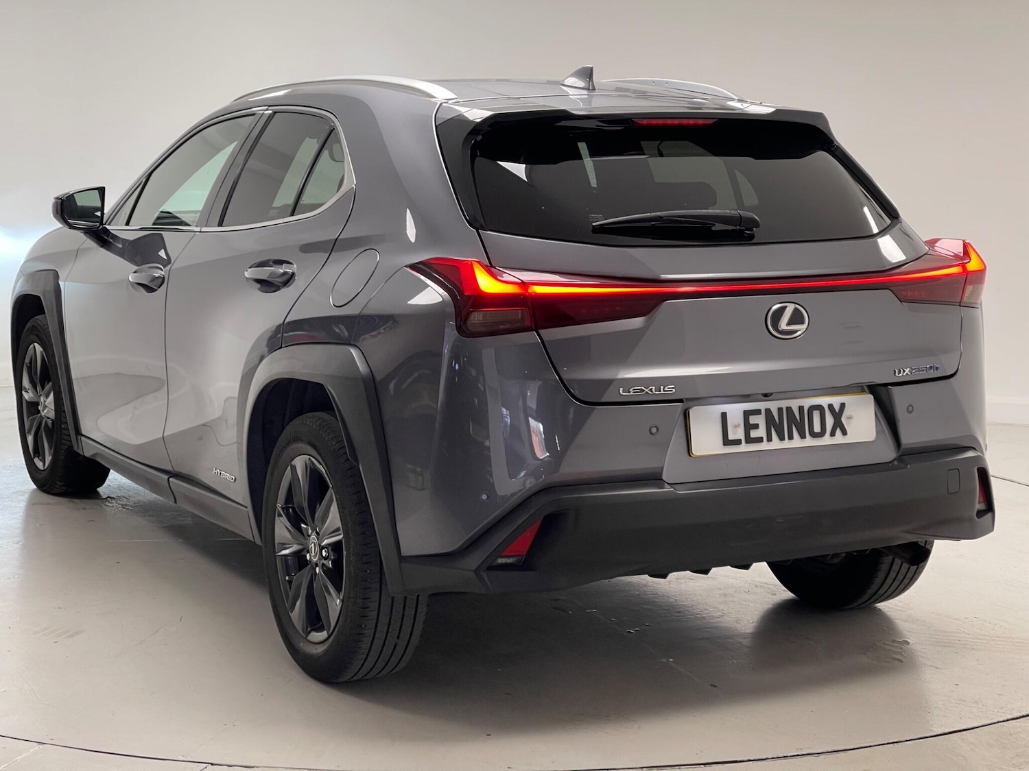 Used Lexus UX 2021 for sale - 76371186: Photo 4