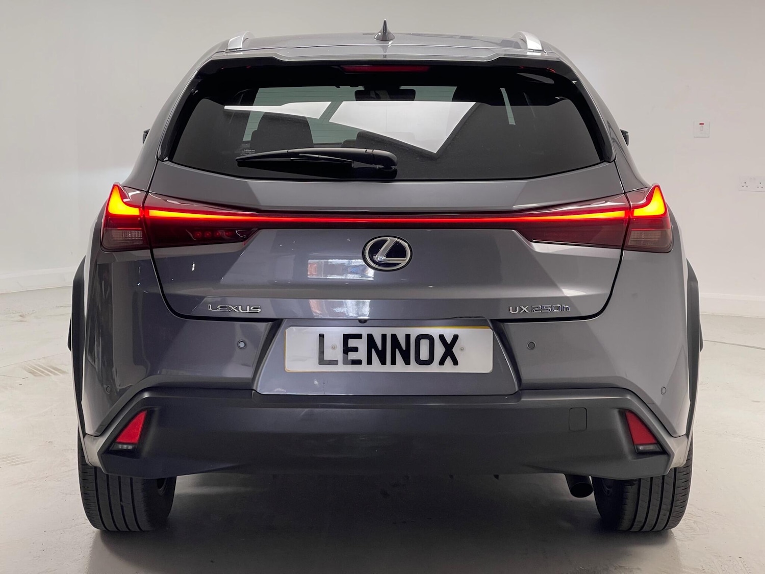 Used Lexus UX 2021 for sale - 76371186: Photo 5