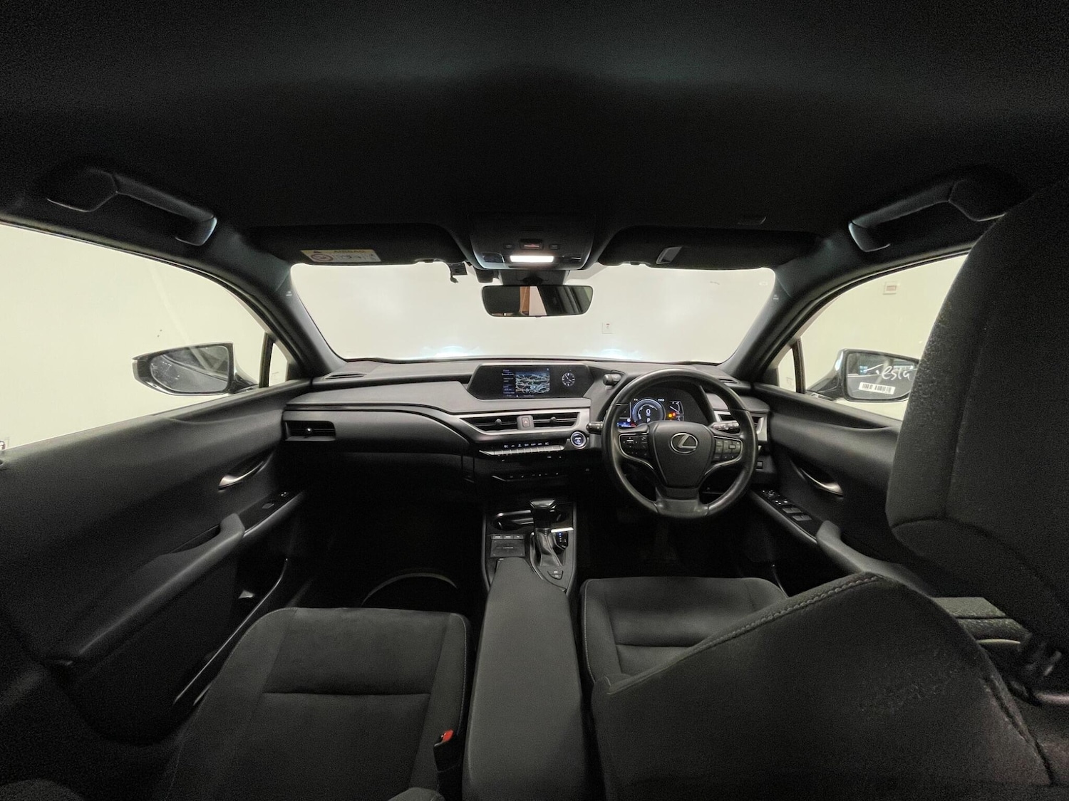 Used Lexus UX 2021 for sale - 76371186: Photo 9
