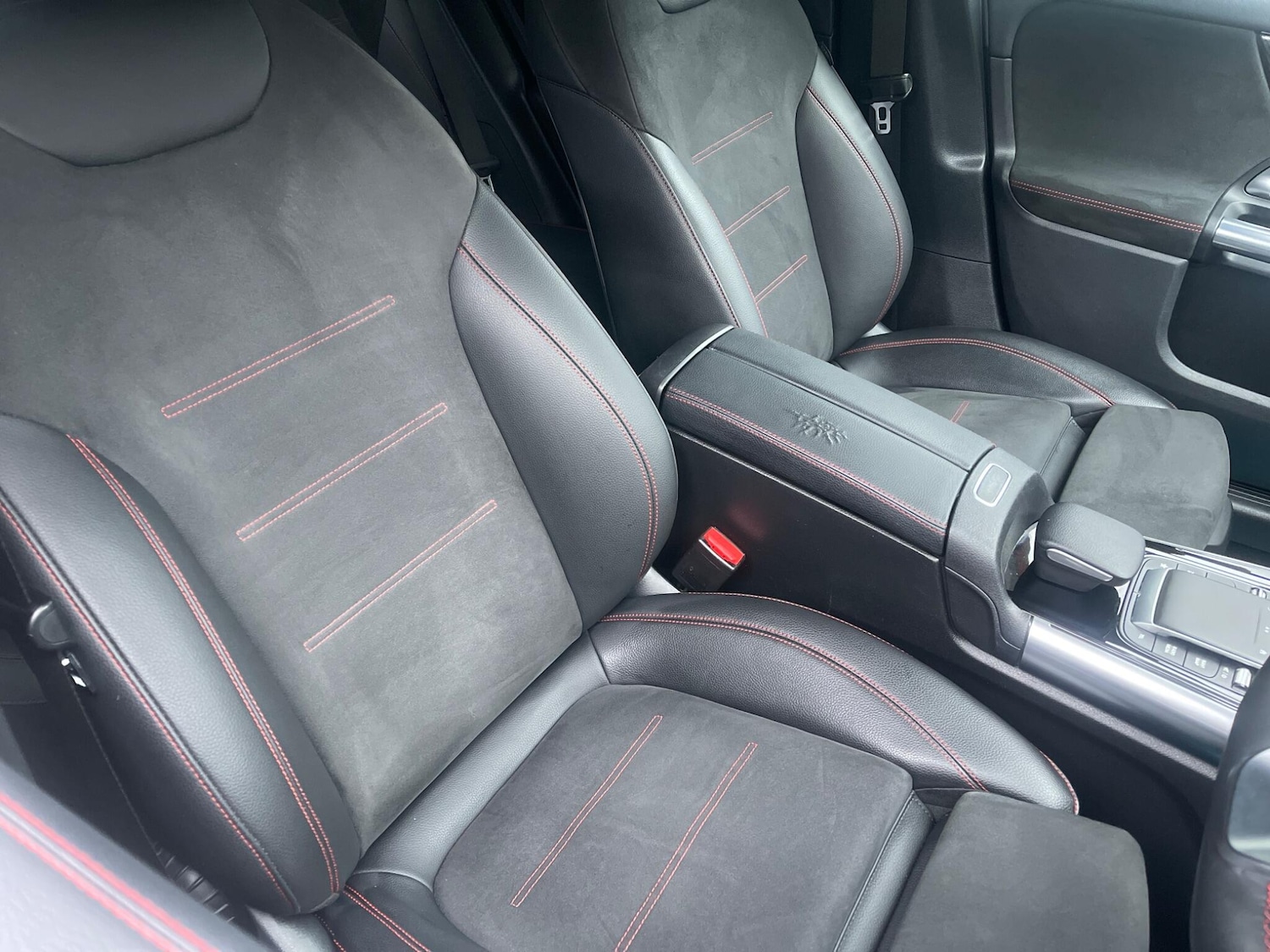 Used Mercedes-Benz GLA 2020 for sale - 76457636: Photo 25