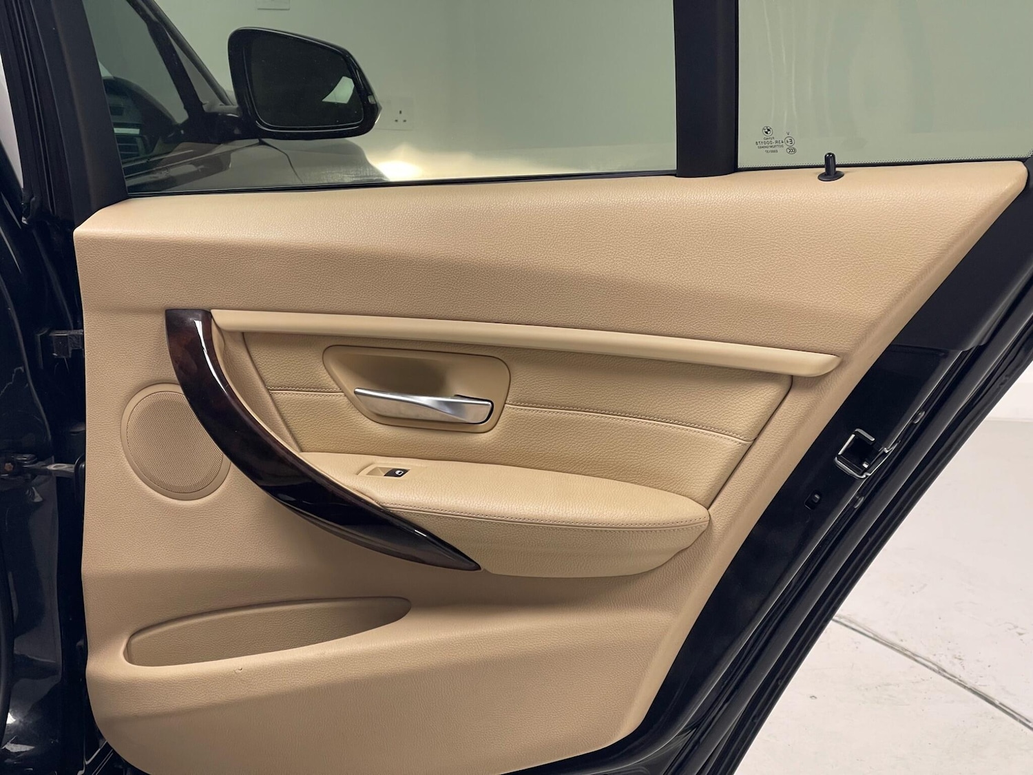 Used BMW 3 Series 2013 for sale - 76388172: Photo 28