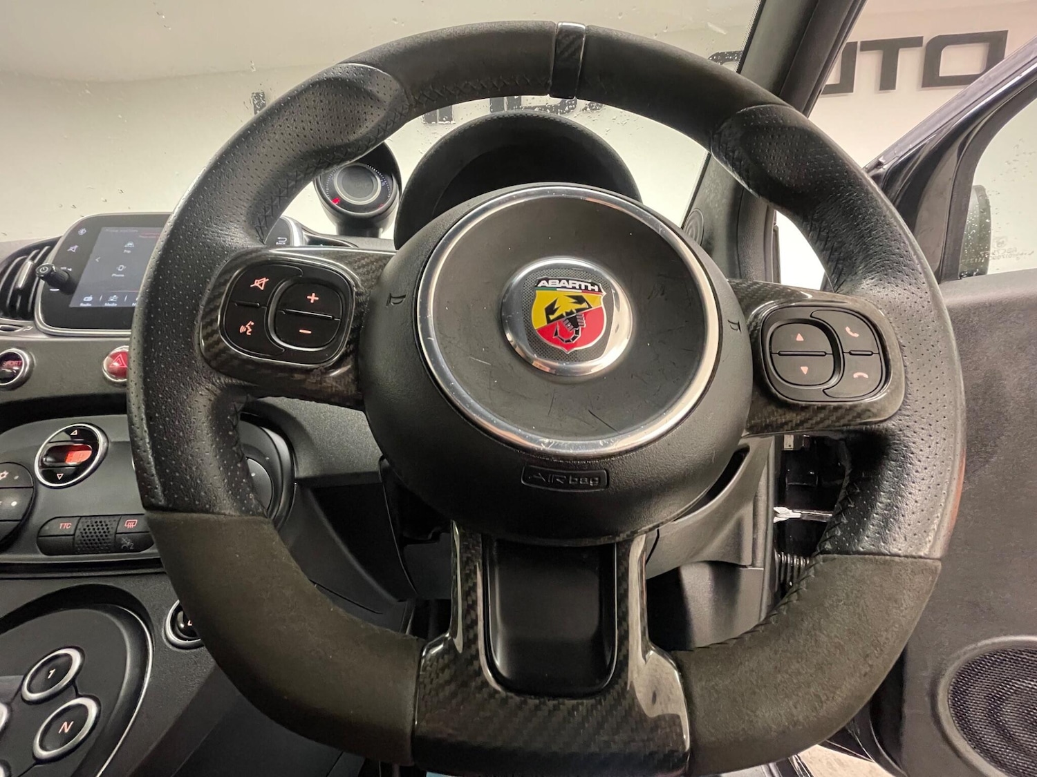 Used Abarth 595 for sale - 77215404: Photo 29