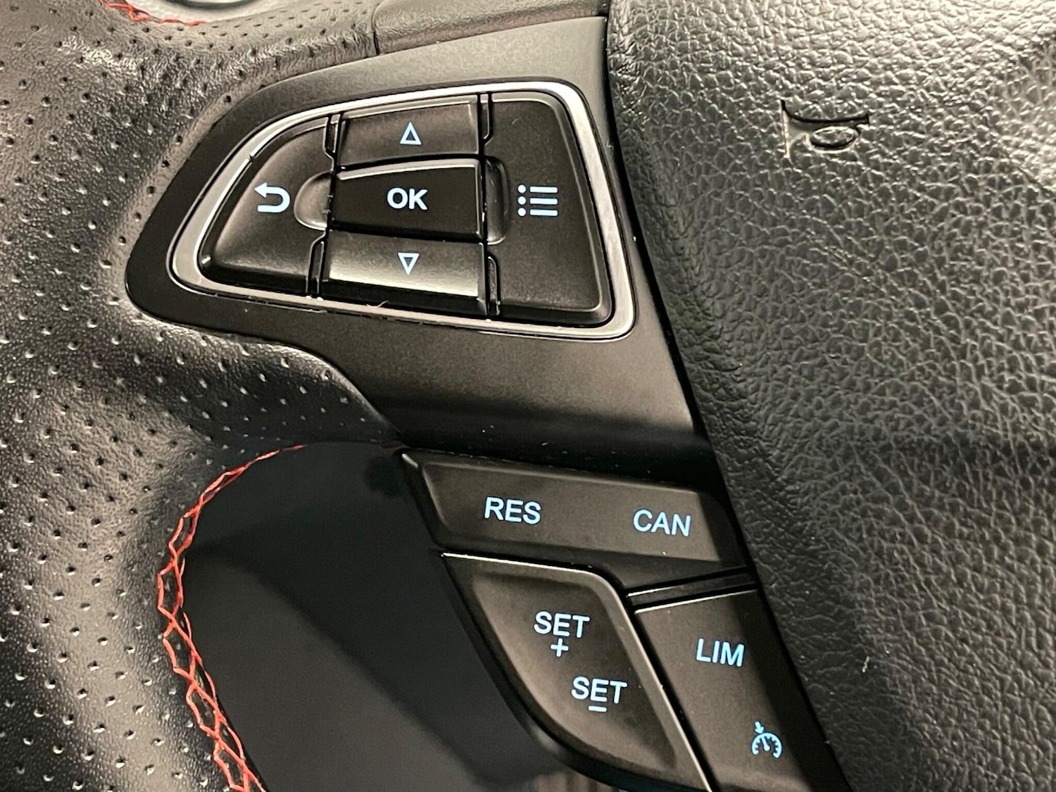 Used Ford Ecosport 2018 for sale - 75884959: Photo 15