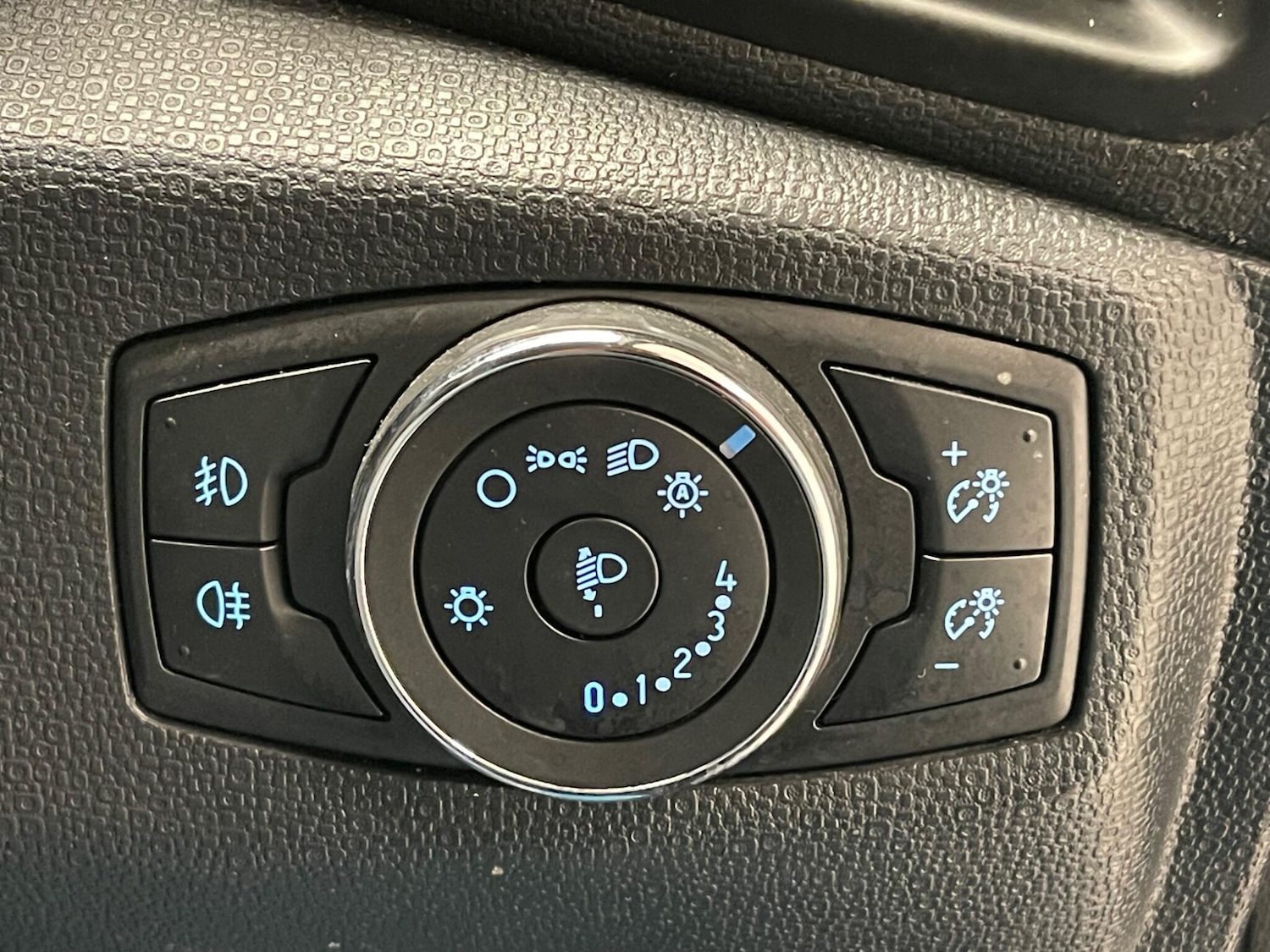 Used Ford Ecosport 2018 for sale - 75884959: Photo 17