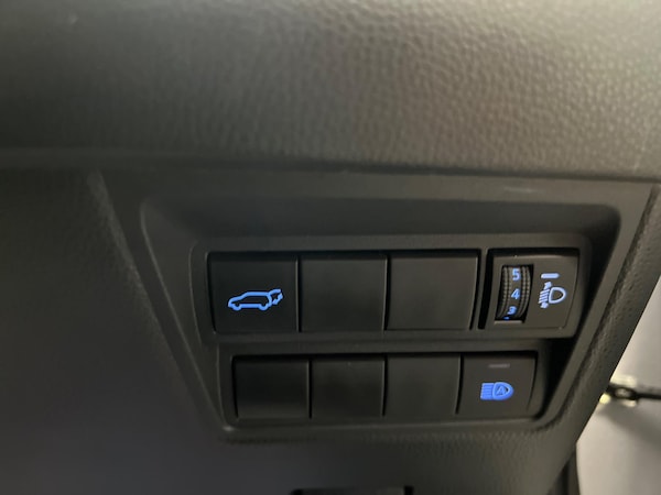 Used Toyota Yaris Cross 2022 for sale - 74838019: Photo 18
