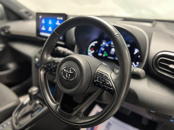Used Toyota Yaris Cross 2022 for sale - 74838019: Photo 24
