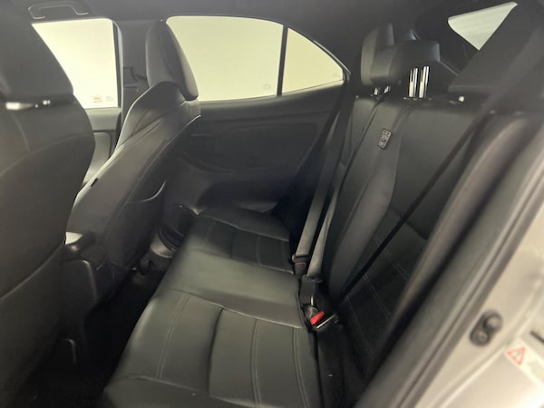 Used Toyota Yaris Cross 2022 for sale - 74838019: Photo 25