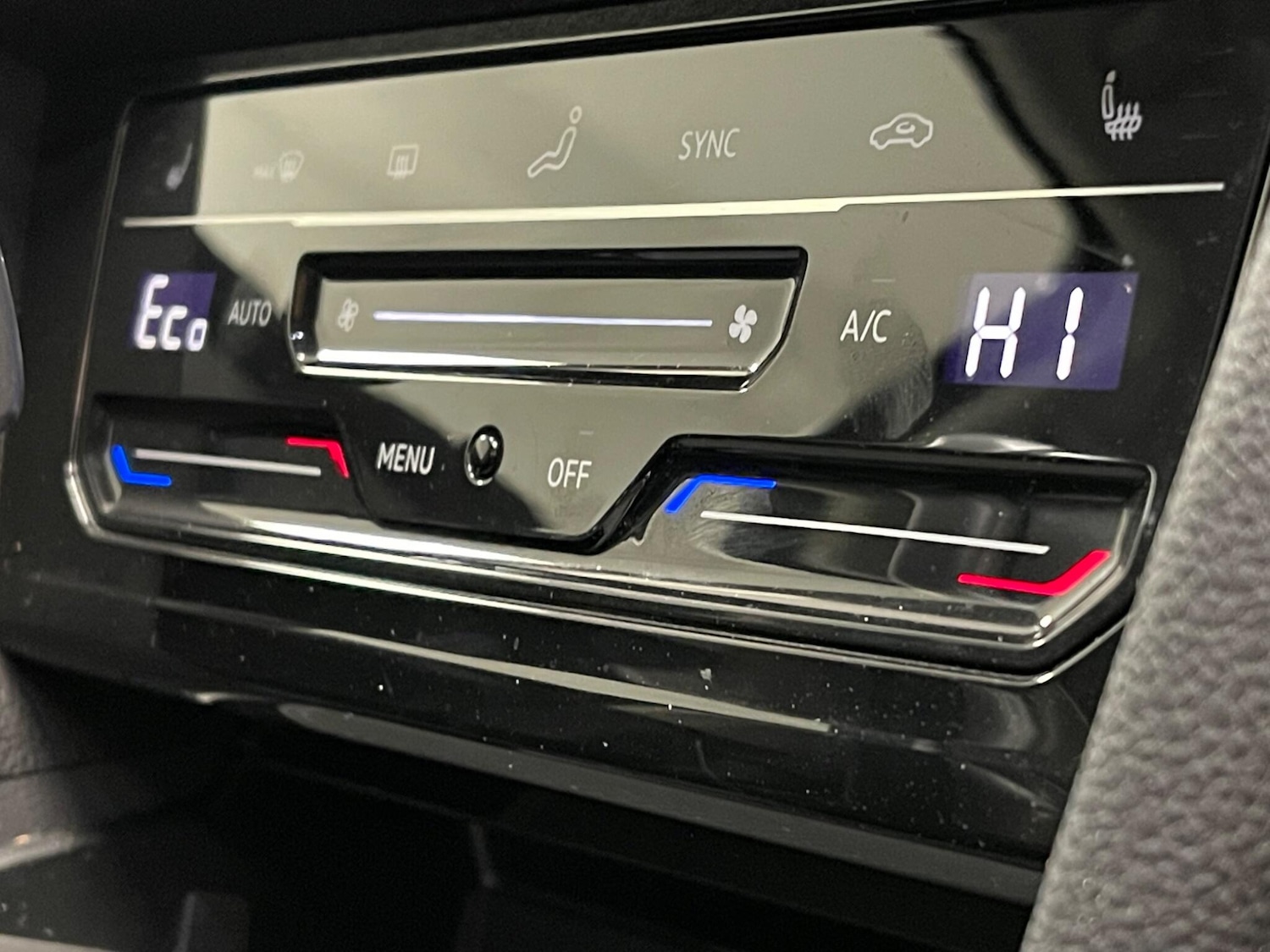 Used Volkswagen Passat 2022 for sale - 76458072: Photo 22