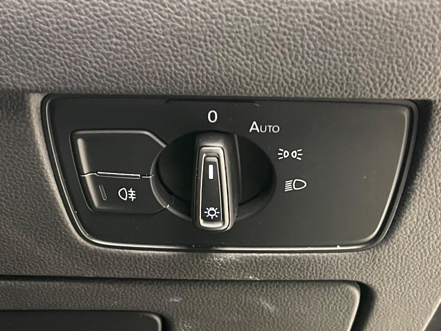 Used Volkswagen Passat 2022 for sale - 76458072: Photo 28