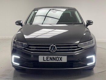 Used Volkswagen Passat 2022 for sale - 76458072: Photo