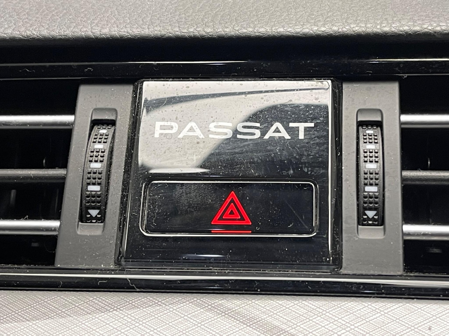 Used Volkswagen Passat 2022 for sale - 76458072: Photo 34